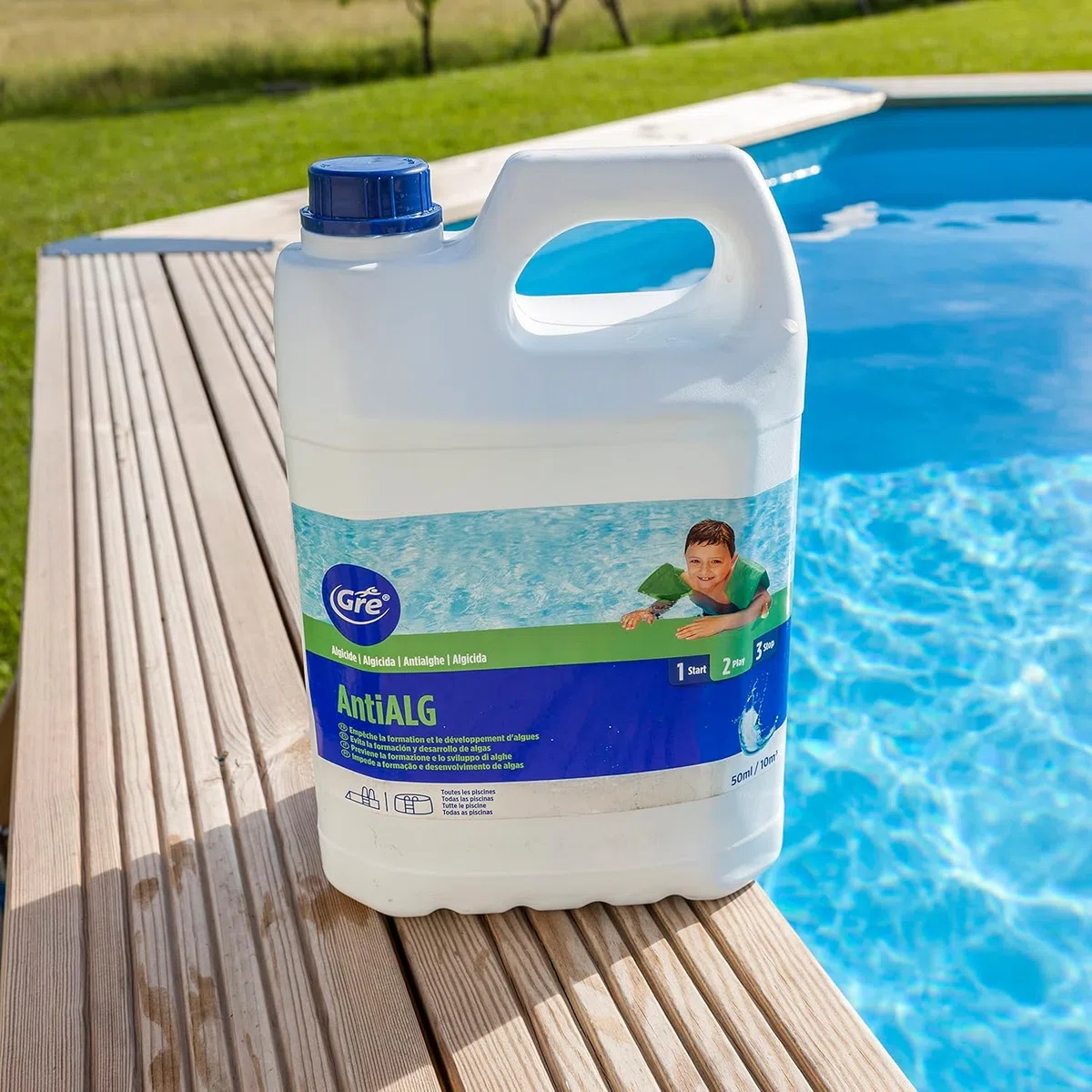 Gre - 76008 Antialgues Concentré Liquide pour Piscines 5L – Traitement Algicide Préventif pour Entretien de l’Eau, Action Prolongée